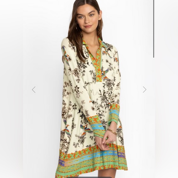 Johnny Was Embroidered Floral Label Detail in Pink, Gold & Green - Picture 6 of 15